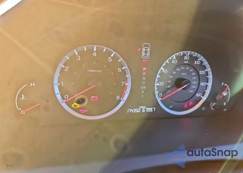 2011 Honda Accord Se z USA, uszkodzony, nr VIN 1HGCP2F60BA058673